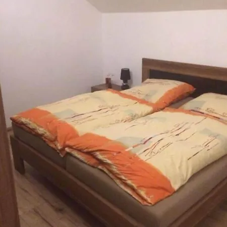 Lefebvre Pensión 2*