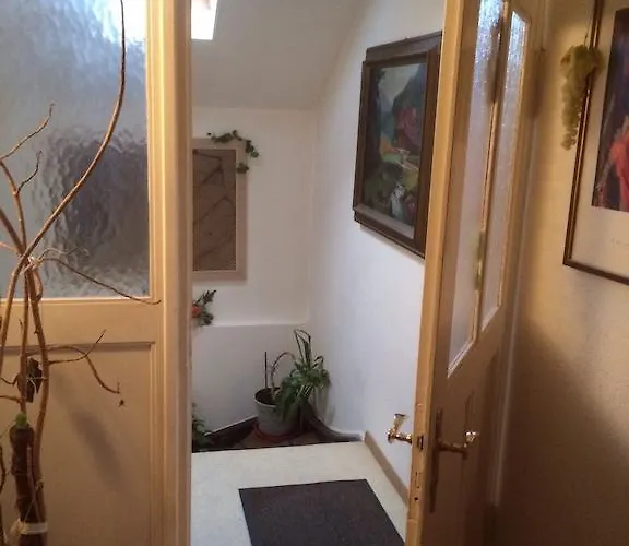 ゲストハウス ペンション ルフェーブル ヴァイル・アム・ライン