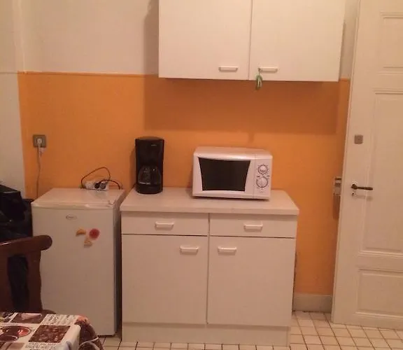 ペンション ルフェーブル